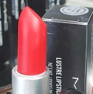Boutique .10oz lipstick 💄 in the color M-A-CRED (04).
